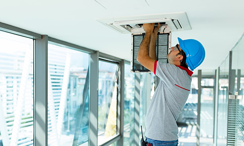 Air Duct Technician